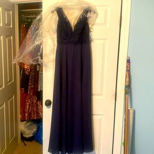 NWT David’s Bridal navy dress size 6